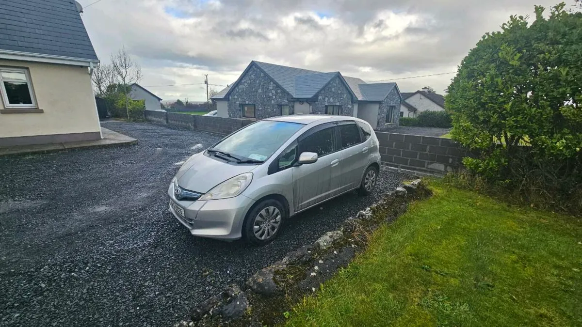 Honda Fit 2012 - Image 3