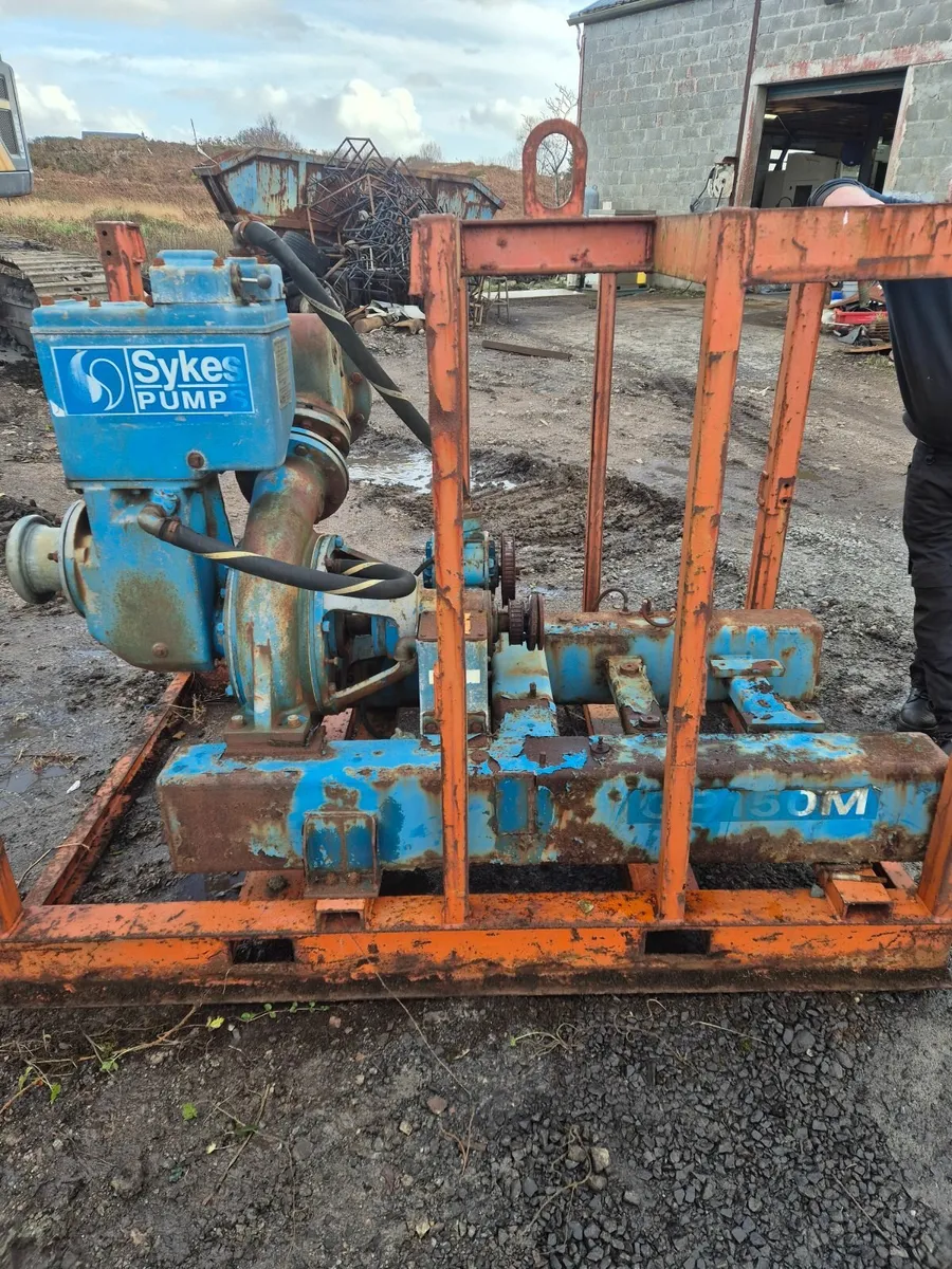 Water pump & Deutz engine - Image 4