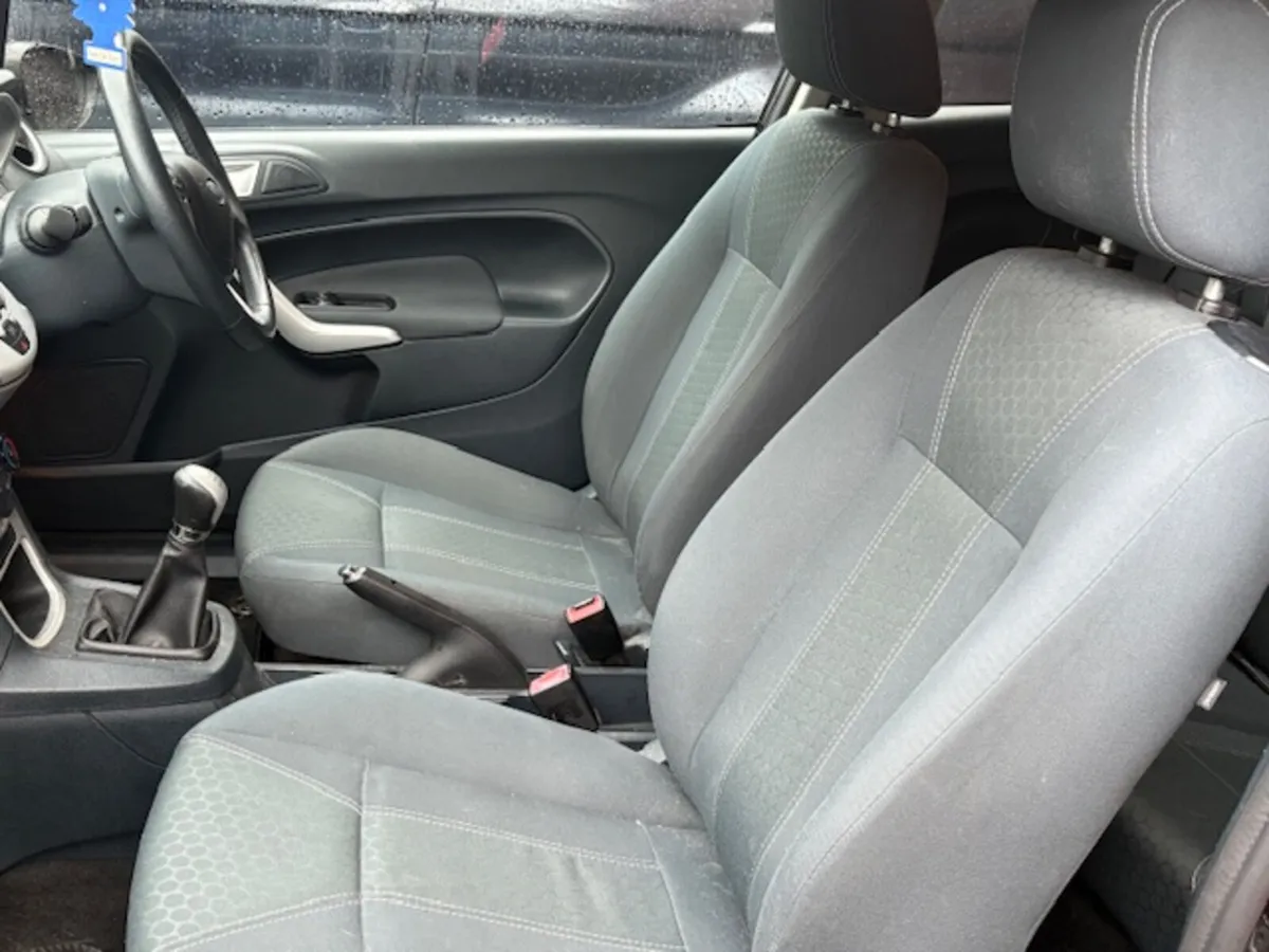 Ford Fiesta 2012 ZETEC 1.25 - Image 3