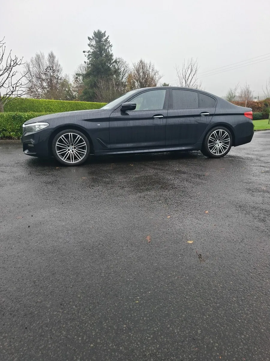 BMW 5-Series 2017 - Image 4