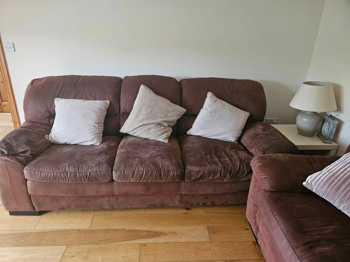 Suite of furniture - Image 3