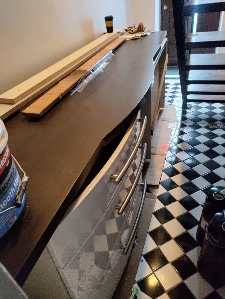 Kitchen Units - Image 2