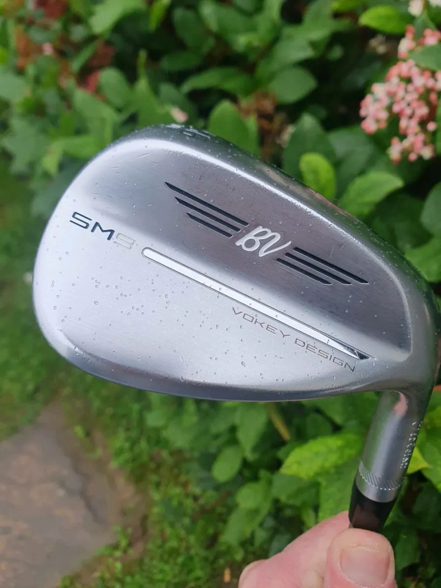 Vokey sm9 wedge - Image 1