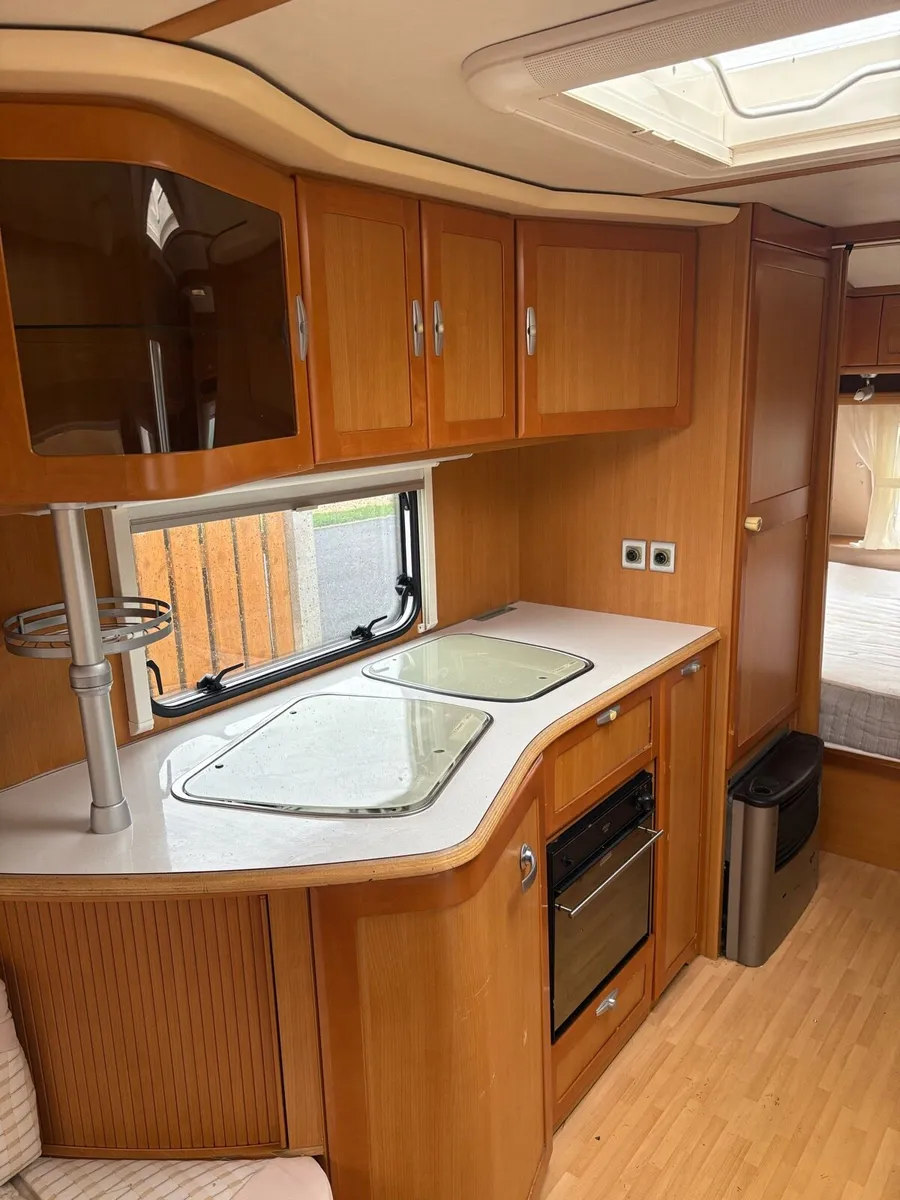 2010 tabbert - Image 4