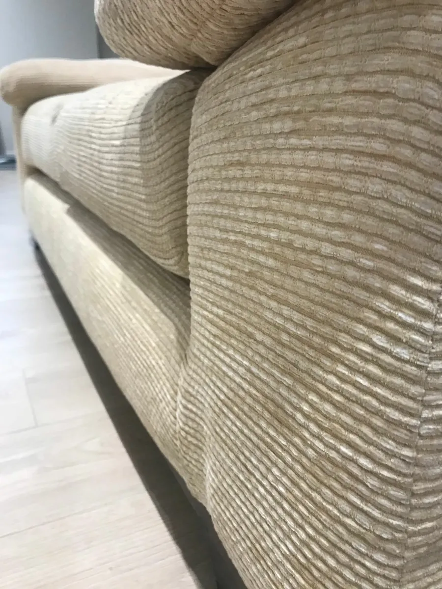 2 Seater Couch - Image 2