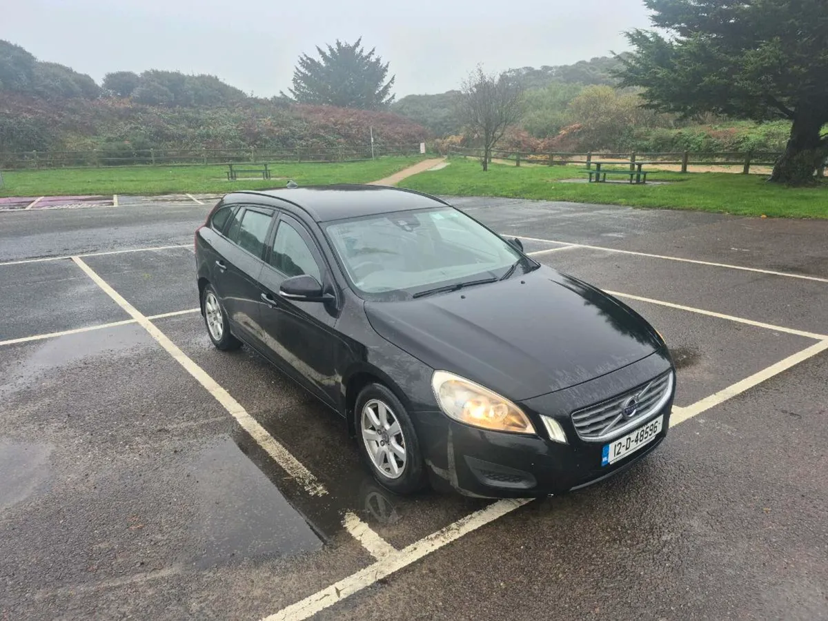 Volvo v60 1.6D estate - Image 1