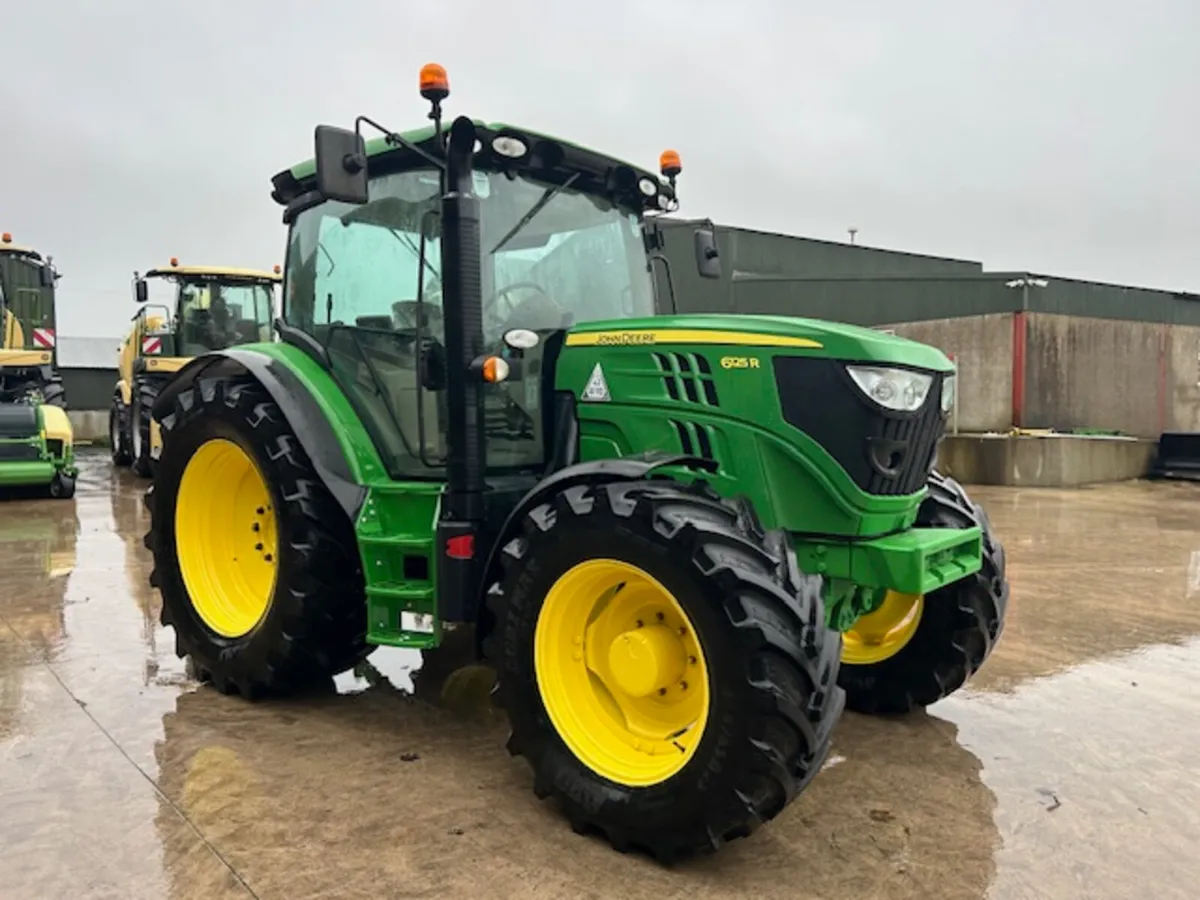 John Deere 6125R - Image 1