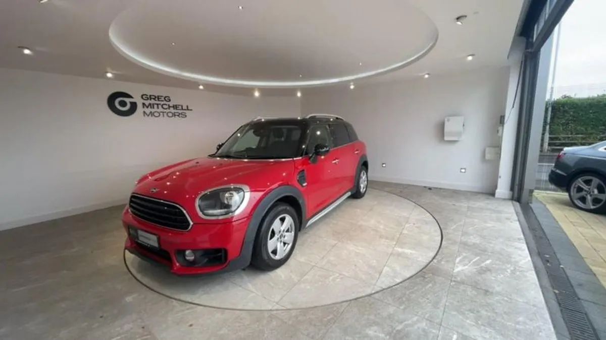 MINI COUNTRYMAN 1.5 Cooper Classic 5dr Auto - Image 3