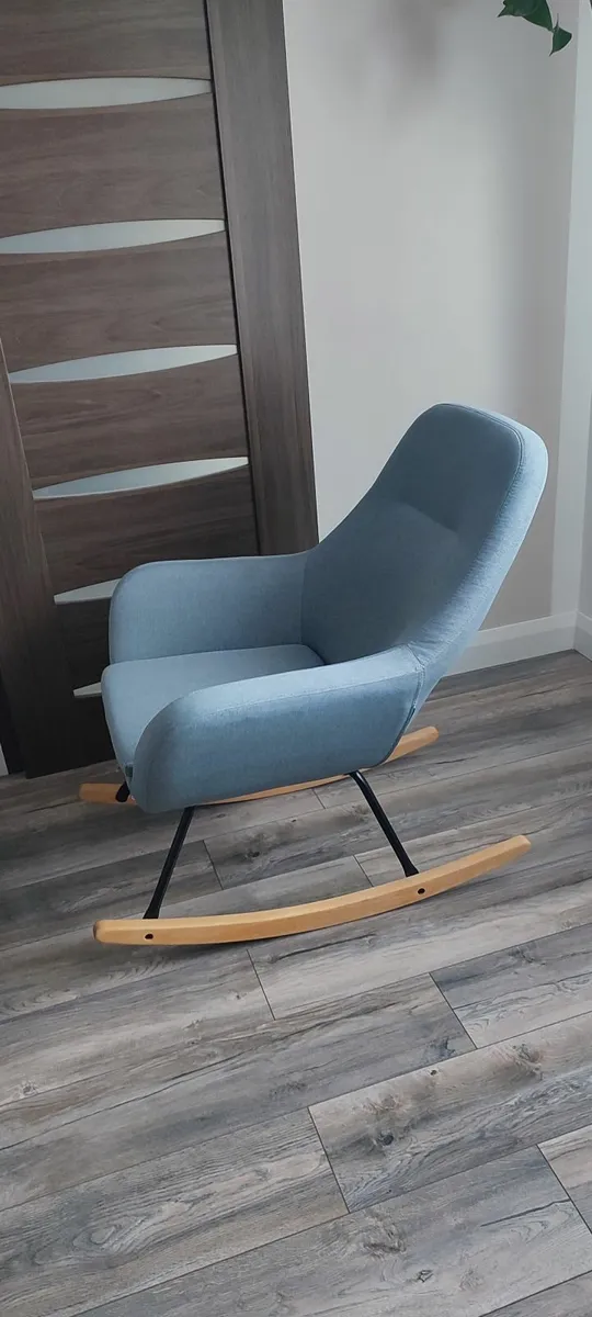 Rocking Chair - Image 4