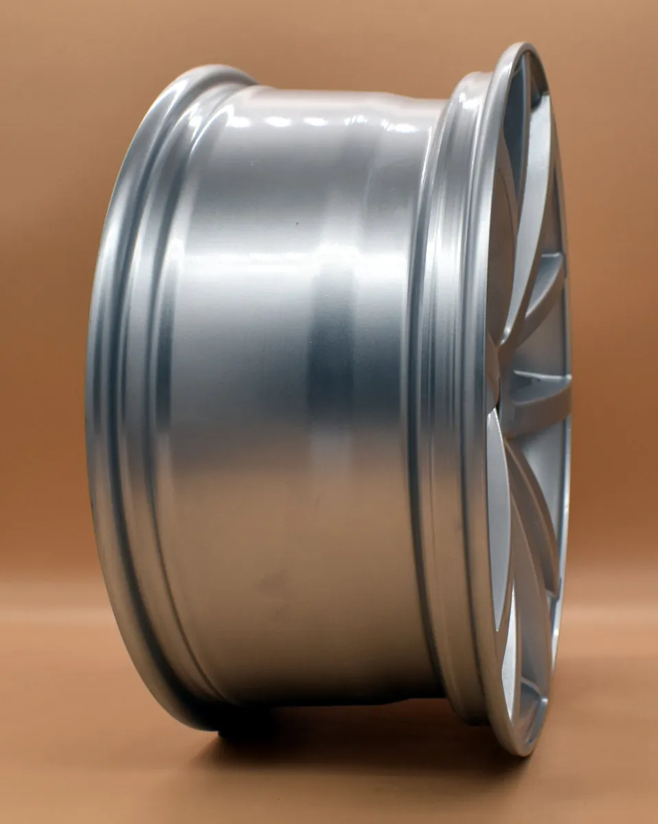 18" Vancouvers Wheels & Tyres For Golf, Leon Etc - Image 3