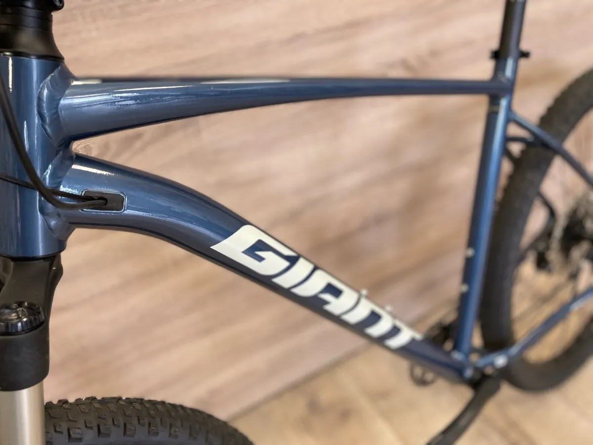 Giant talon 0 (Brand new) - Image 2