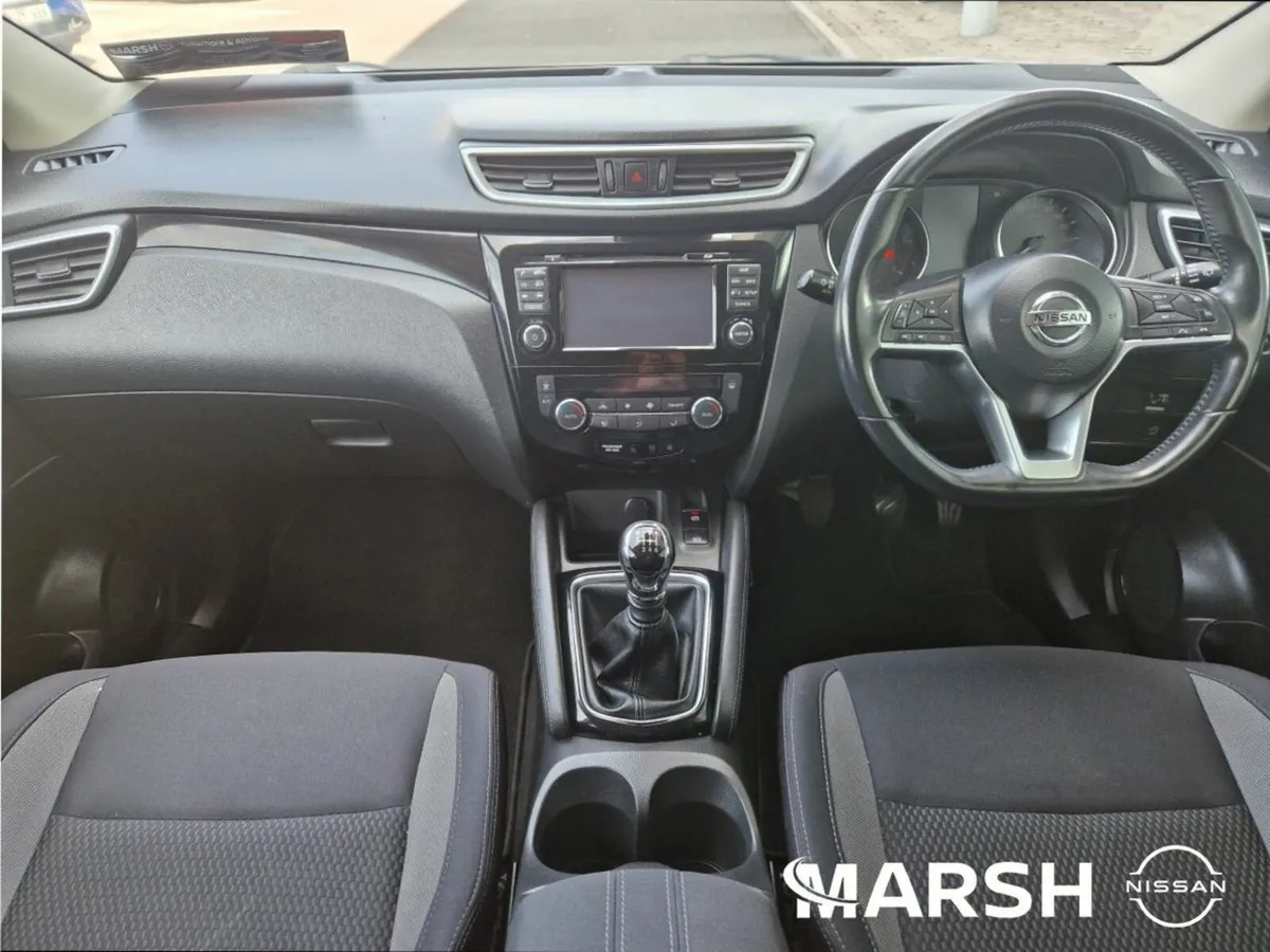 Nissan Qashqai 1.5 SV SP 18 4DR - Image 2