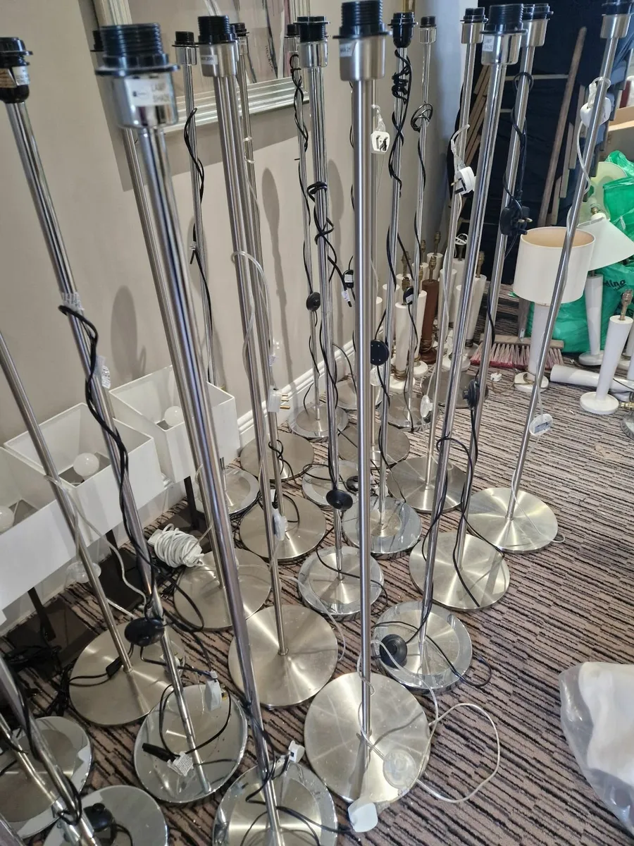 Lighting stands - Image 2