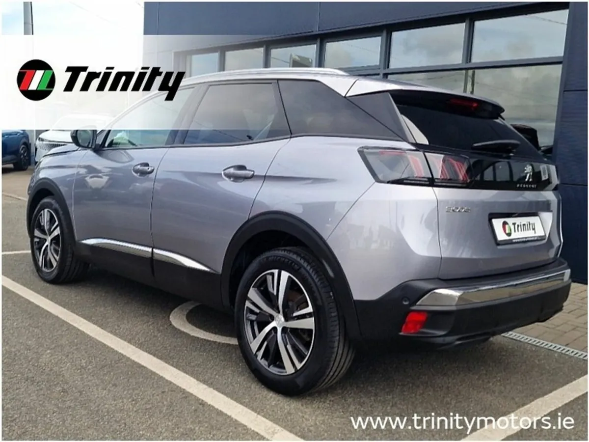 Peugeot 3008 ** 1.5 BLUEHDI ** 130BHP ALLURE ** TR - Image 3