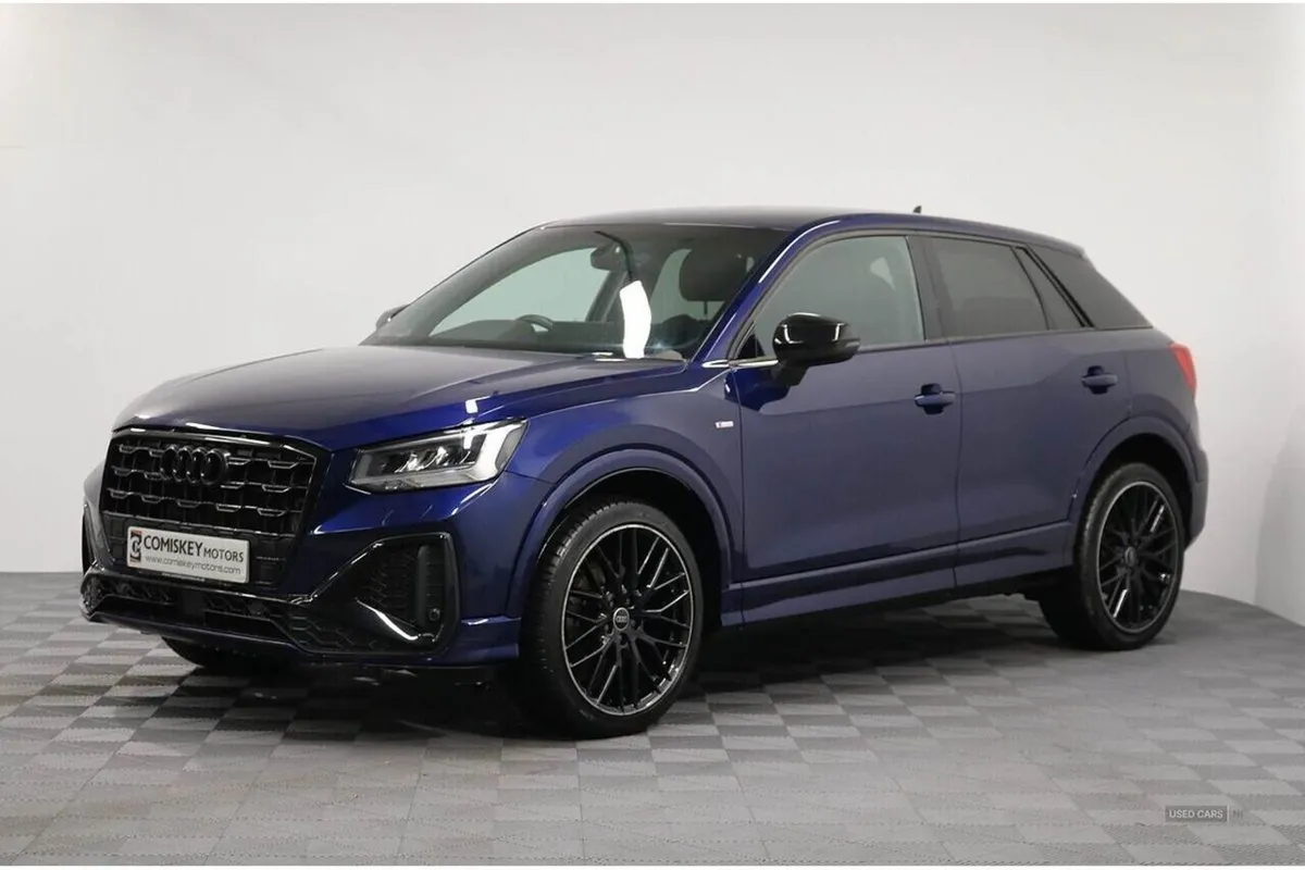 Audi Q2 Tfsi CoD Black Edition - Image 3
