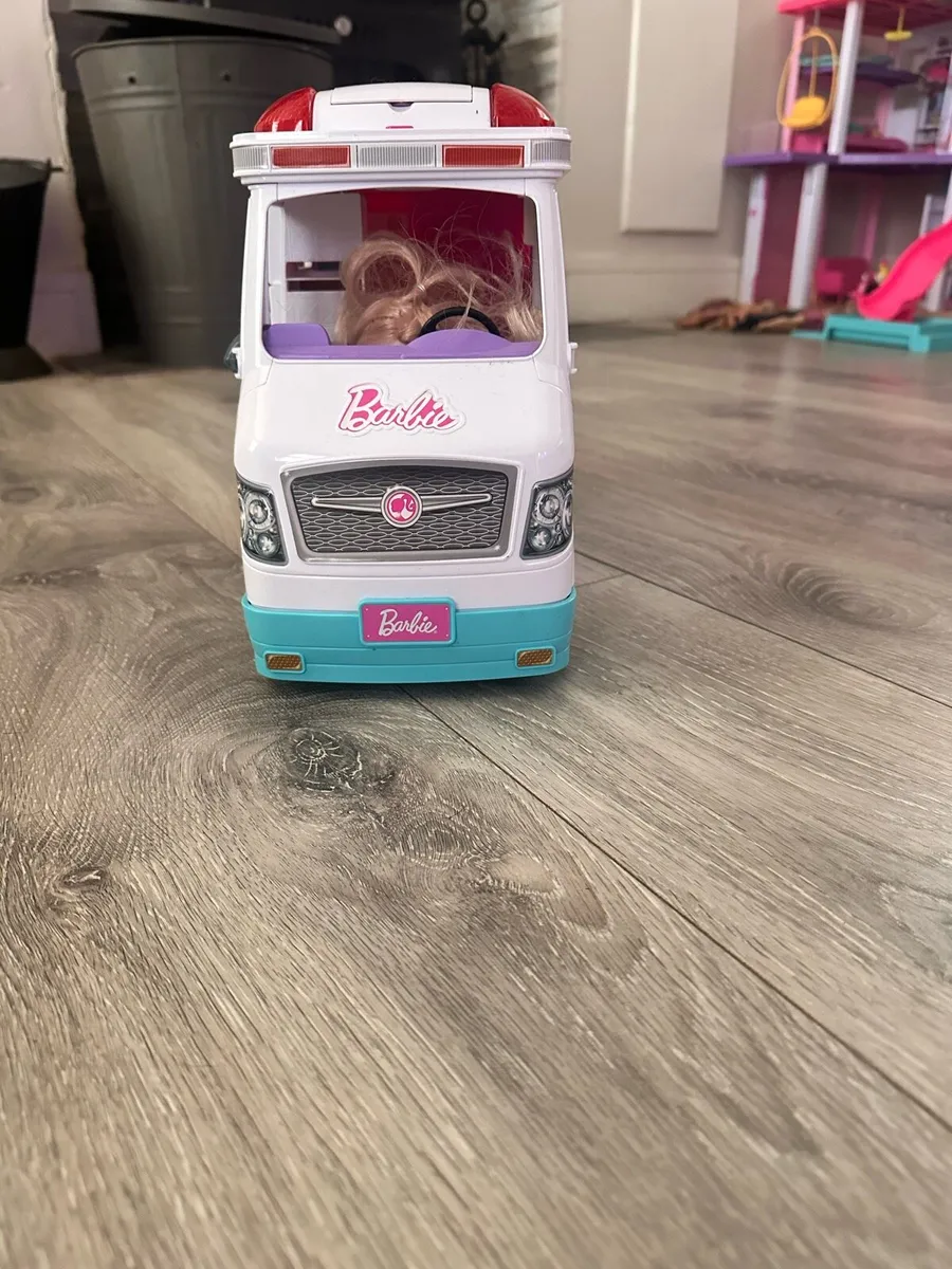 Barbie Ambulance - Image 1