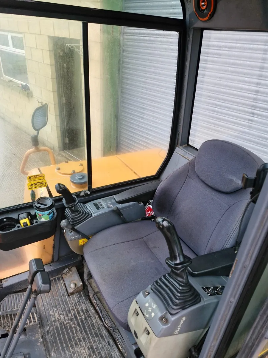 Case  cx 50 - Image 4