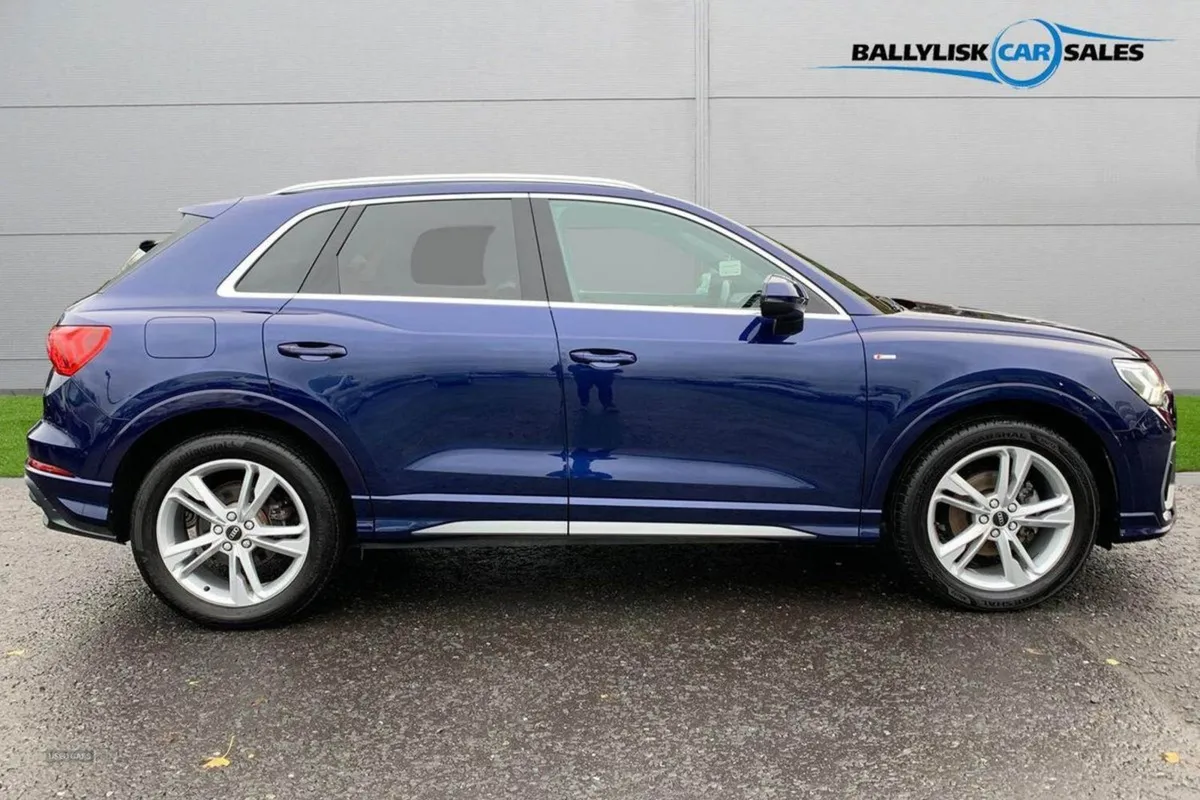 Audi Q3 1.5 Tfsi 35 S Line S Tronic in Blue With - Image 3