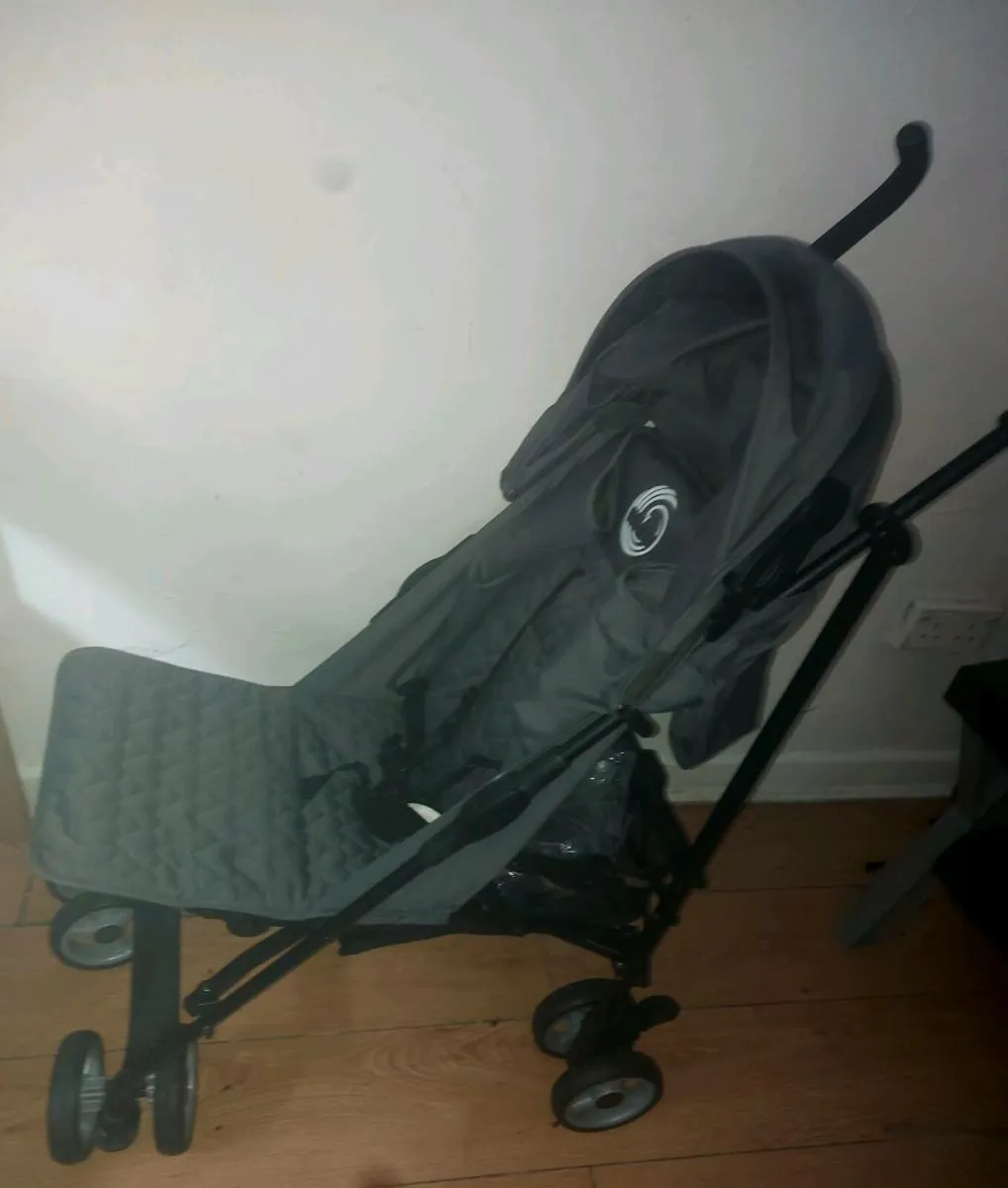 Buggy like brand new - Image 1