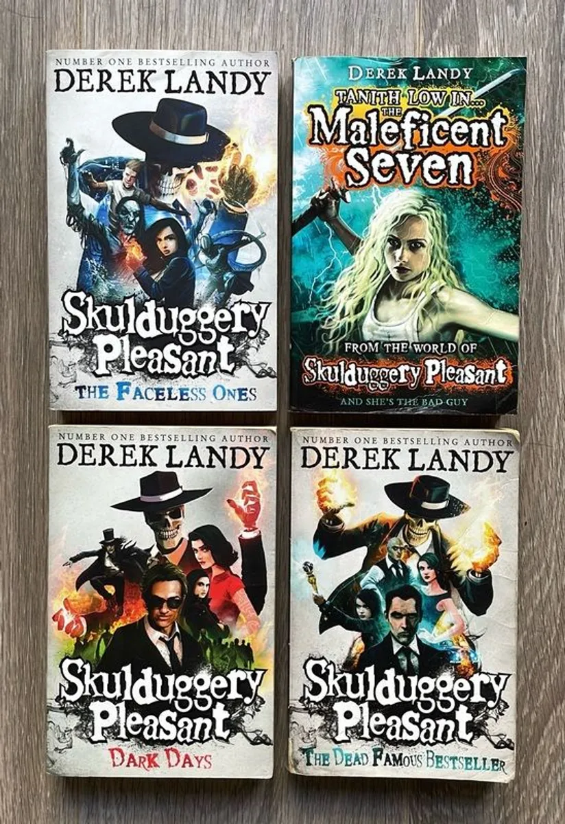 4 Skulduggery Pleasant Books & 1 FREE BOOK - Image 2