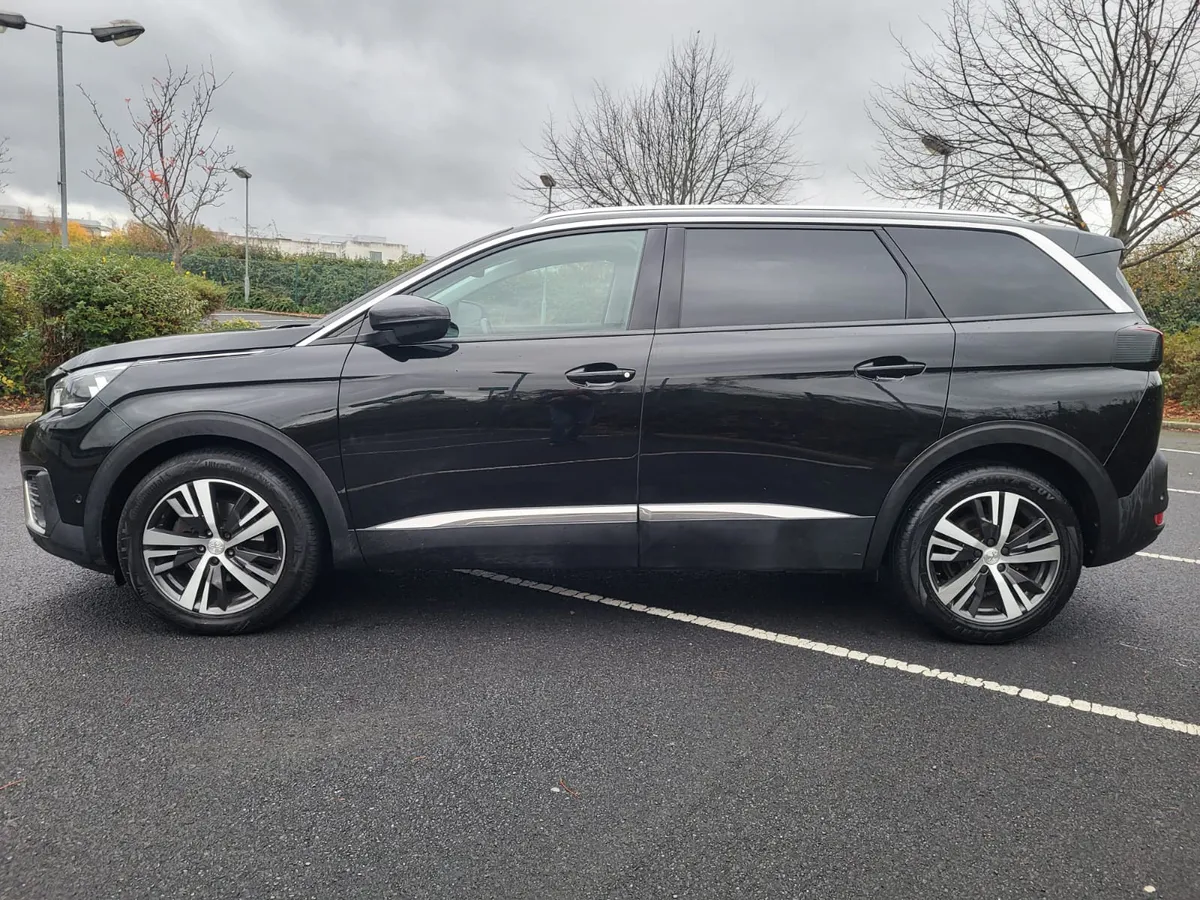 2020 PEUGEOT 5008 1.5D ALLURE 7 SEATER AUTO - Image 2