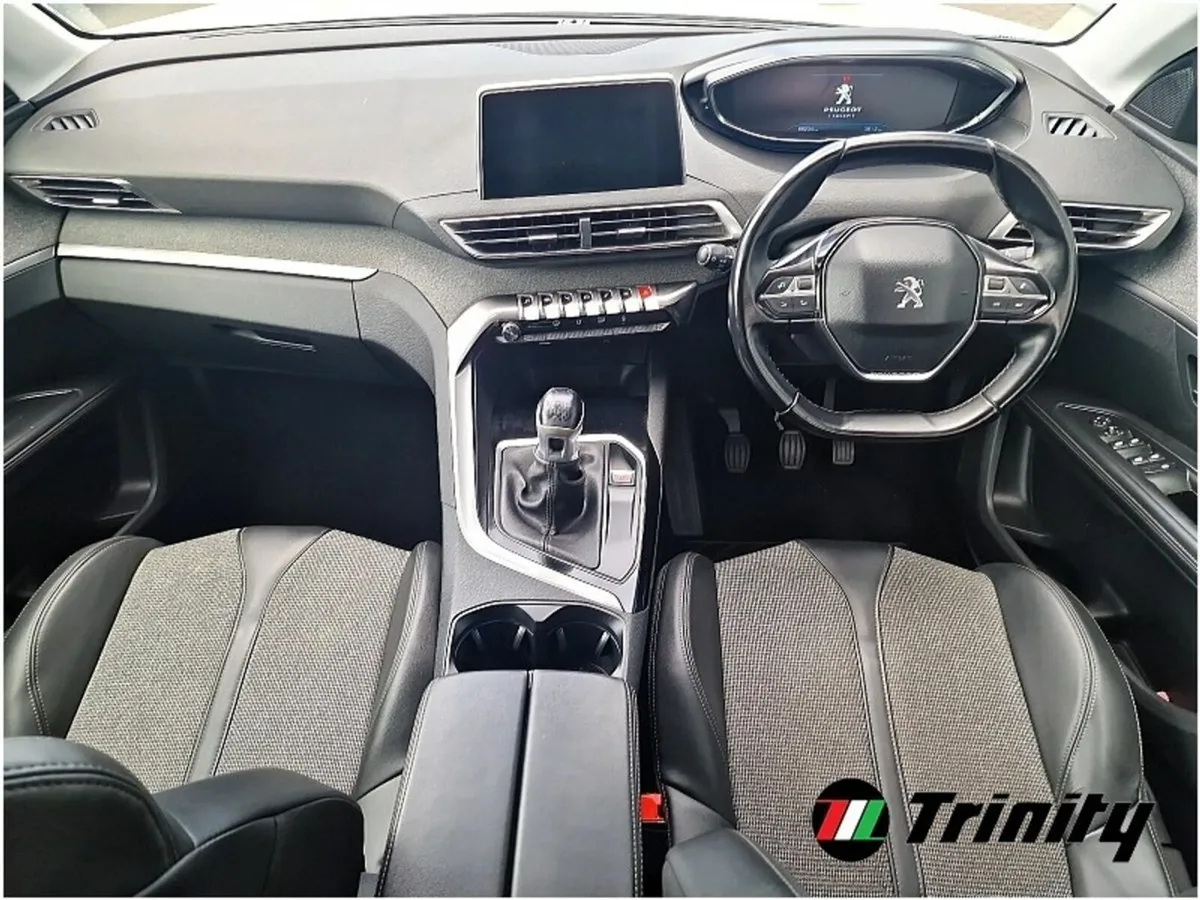 Peugeot 5008 ** 7 SEAT ** 1.5 BLUEHDI ** 130BHP ** - Image 2