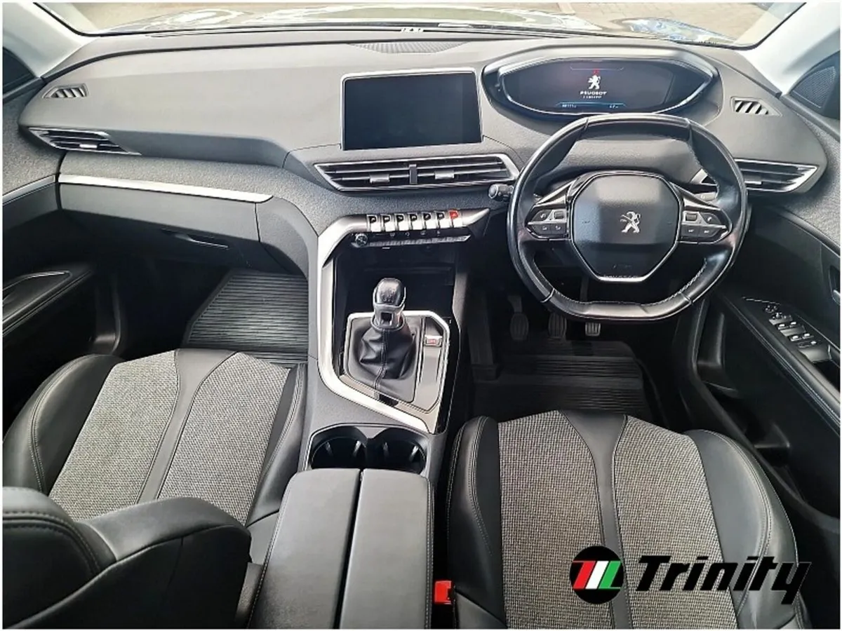 Peugeot 5008 7 SEAT ** 1.5 BLUEHDI ** 130BHP ** AL - Image 2