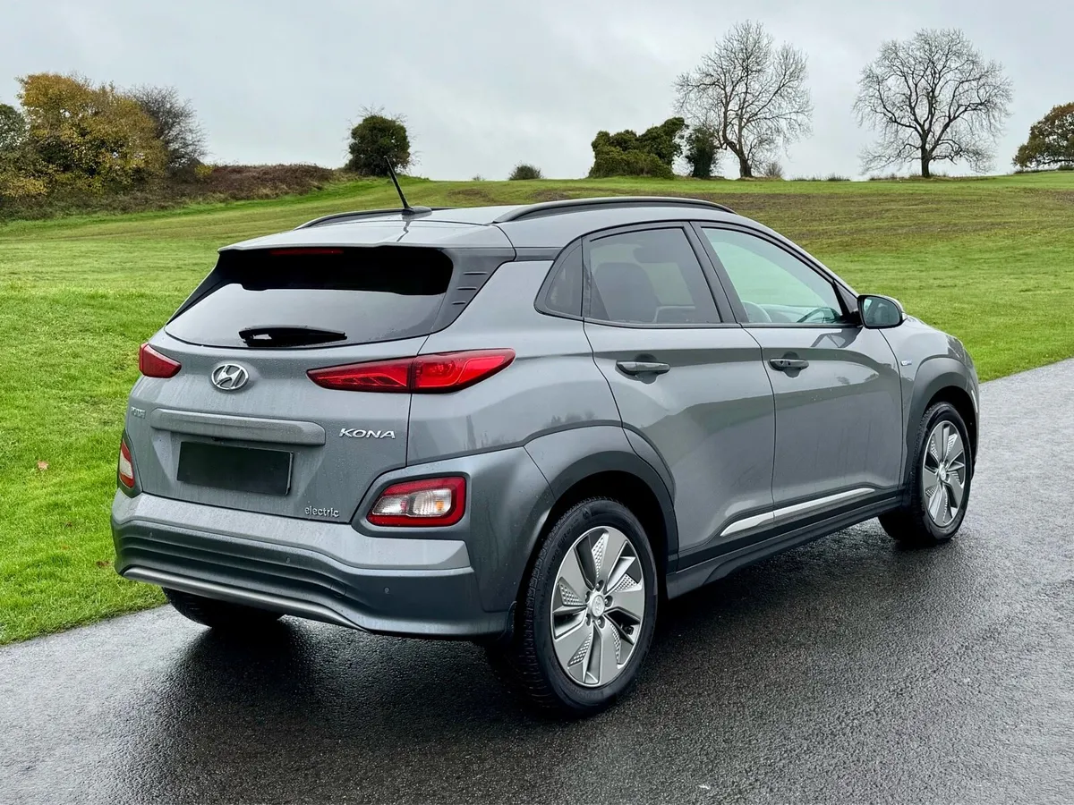 ✅€12995✅ Hyundai Kona 64KWH 450KM Range - Image 2