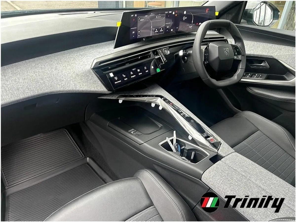 Peugeot 3008 * 2 SEAT COMMERCIAL * PETROL HYBRID * - Image 2