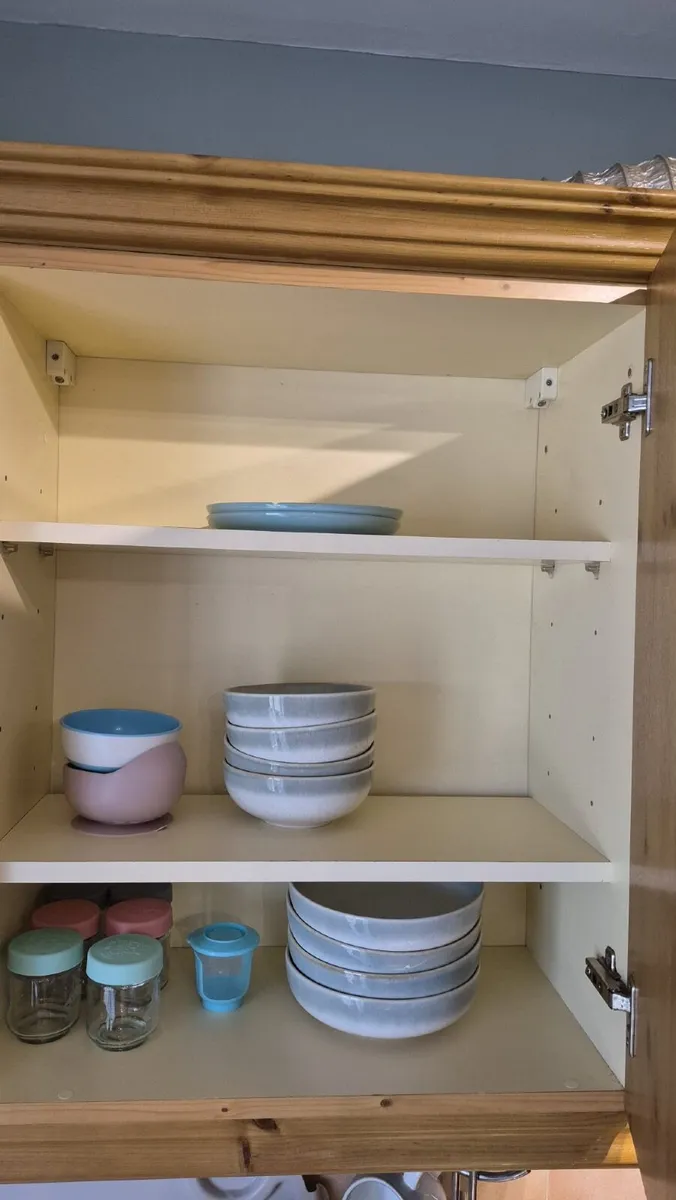 Free kitchen top units only - Image 4