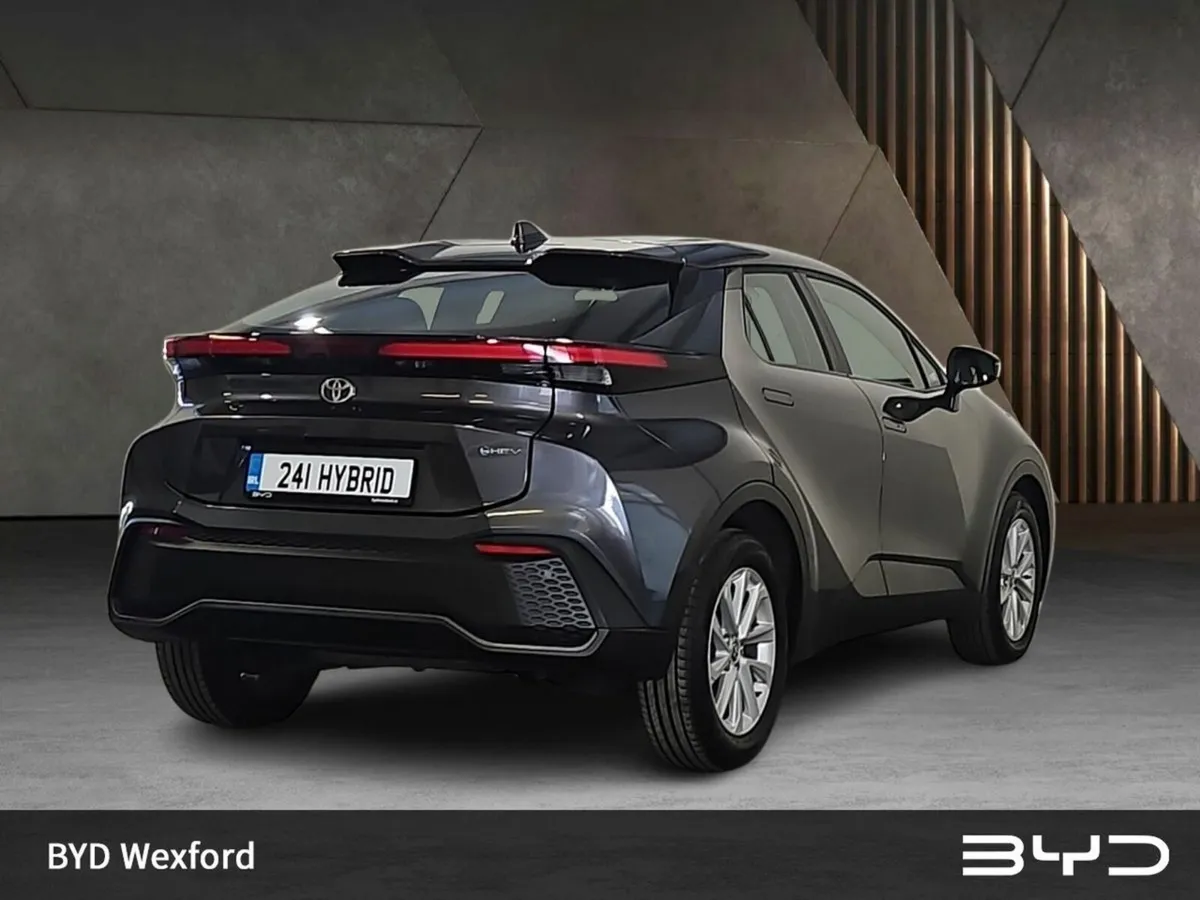 Toyota C-HR C-Hr Icon Hev Cvt  Icon  140 VVT-i Aut - Image 4