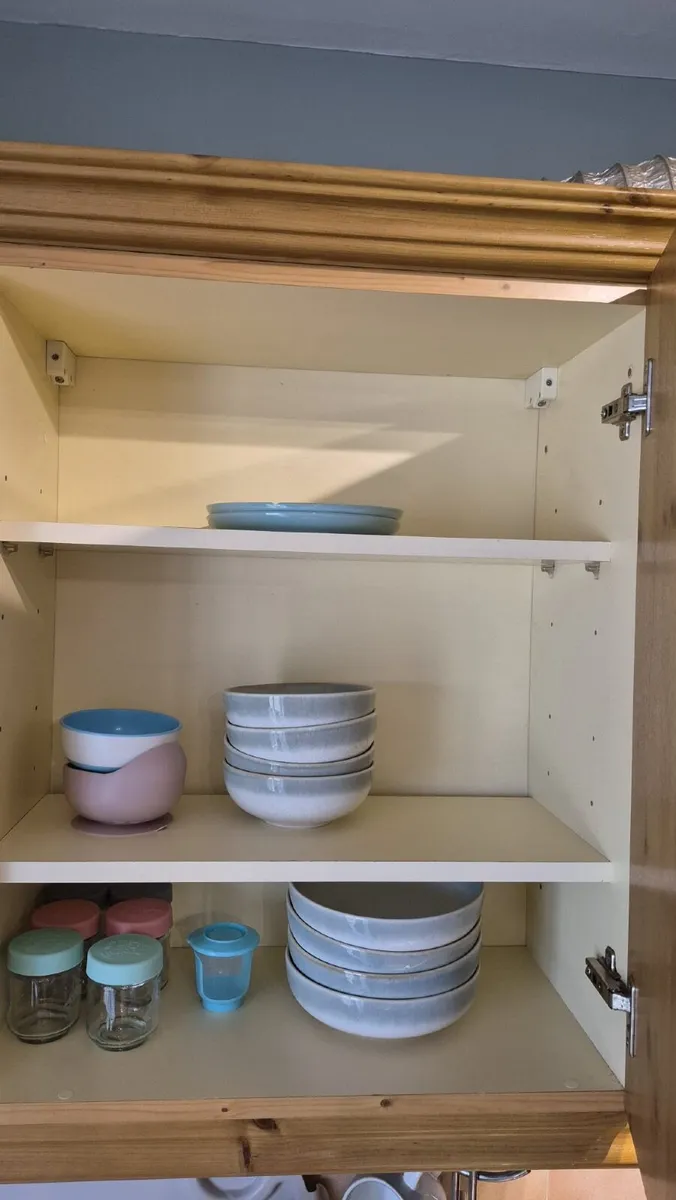 Free kitchen top units only - Image 1