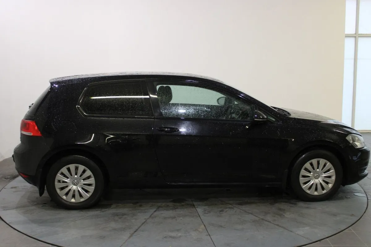 Volkswagen Golf Trendline Van 1.6 TDI M5F 90bhp - Image 3