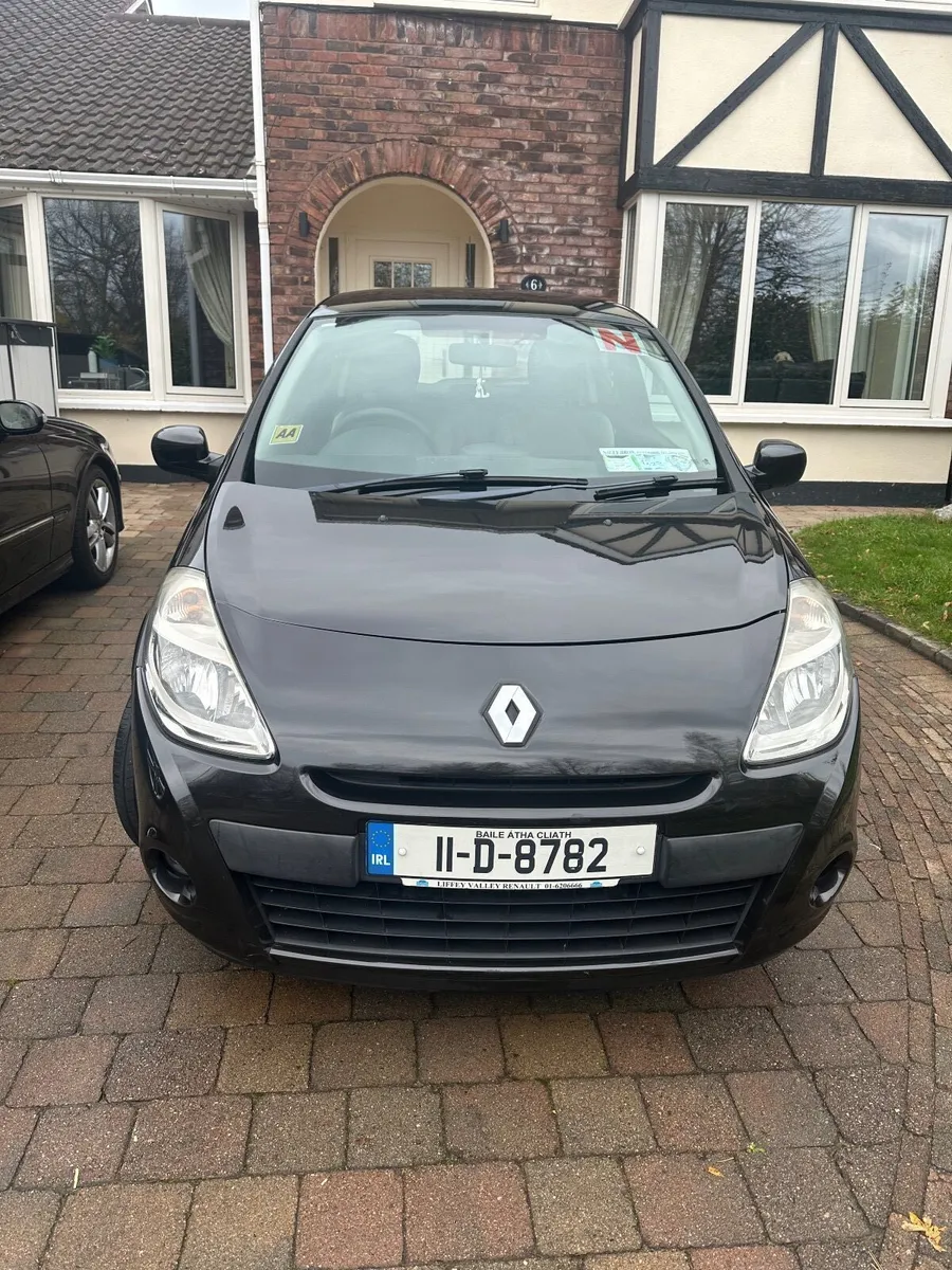 Renault Clio 2011 - Image 1