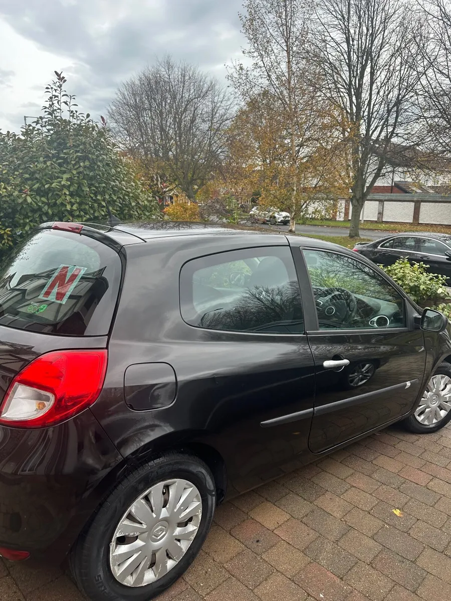 Renault Clio 2011 - Image 3