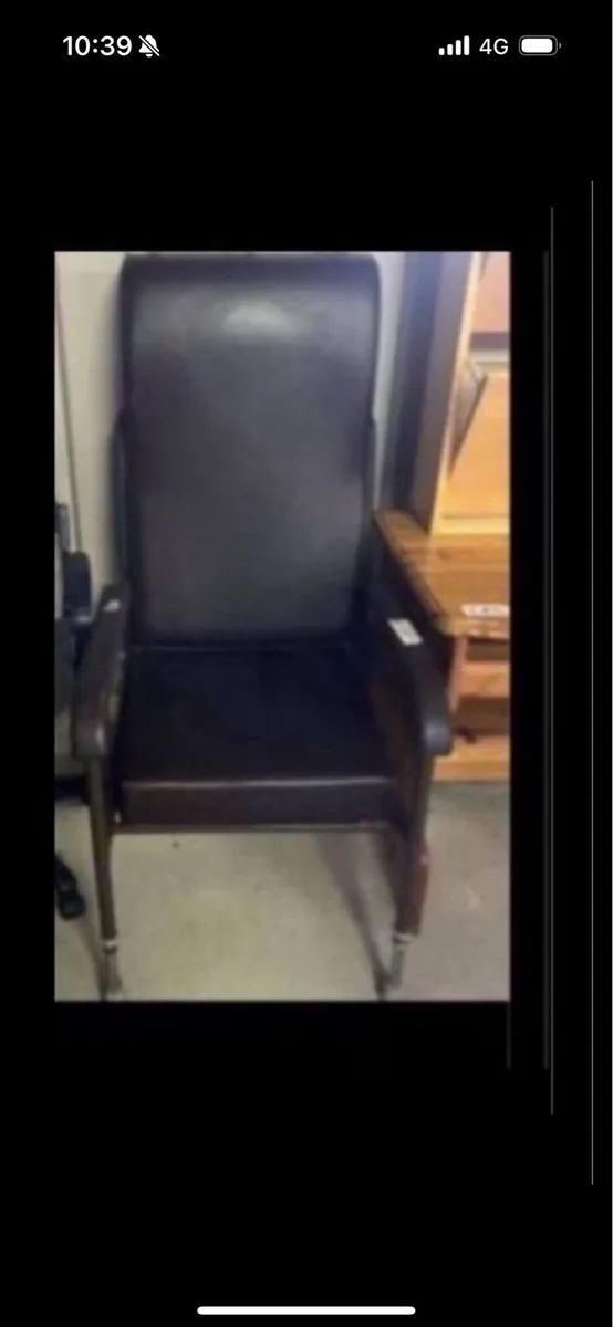 Orthopaedic chair - Image 2