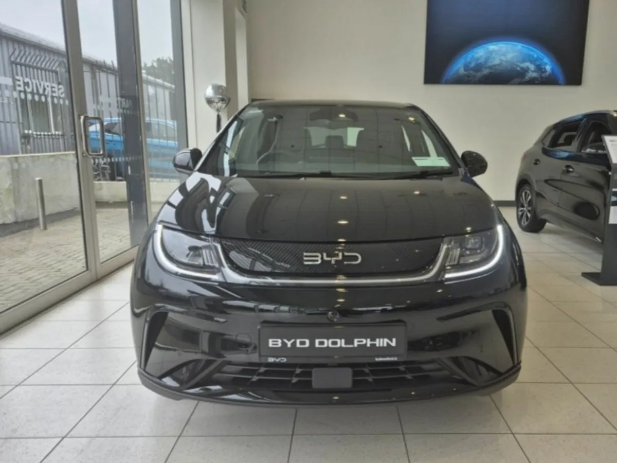 BYD DOLPHIN Comfort 60.4kWh 427km HEAT PUMP INCLUD - Image 2