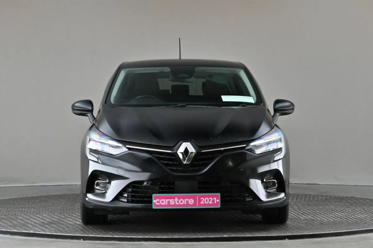 Renault Clio *JAN 2026 PRICING NOW**1.0 TCE ICONIC - Image 2