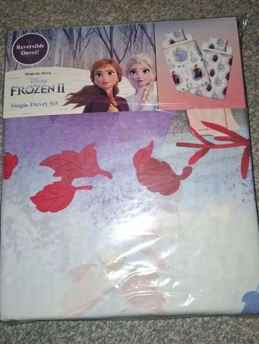 Ikea extendable children's bed. - Image 4