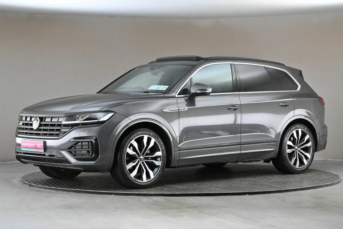 Volkswagen Touareg R-LINE 3.0TDI 286BHP V6 DSG **P - Image 4