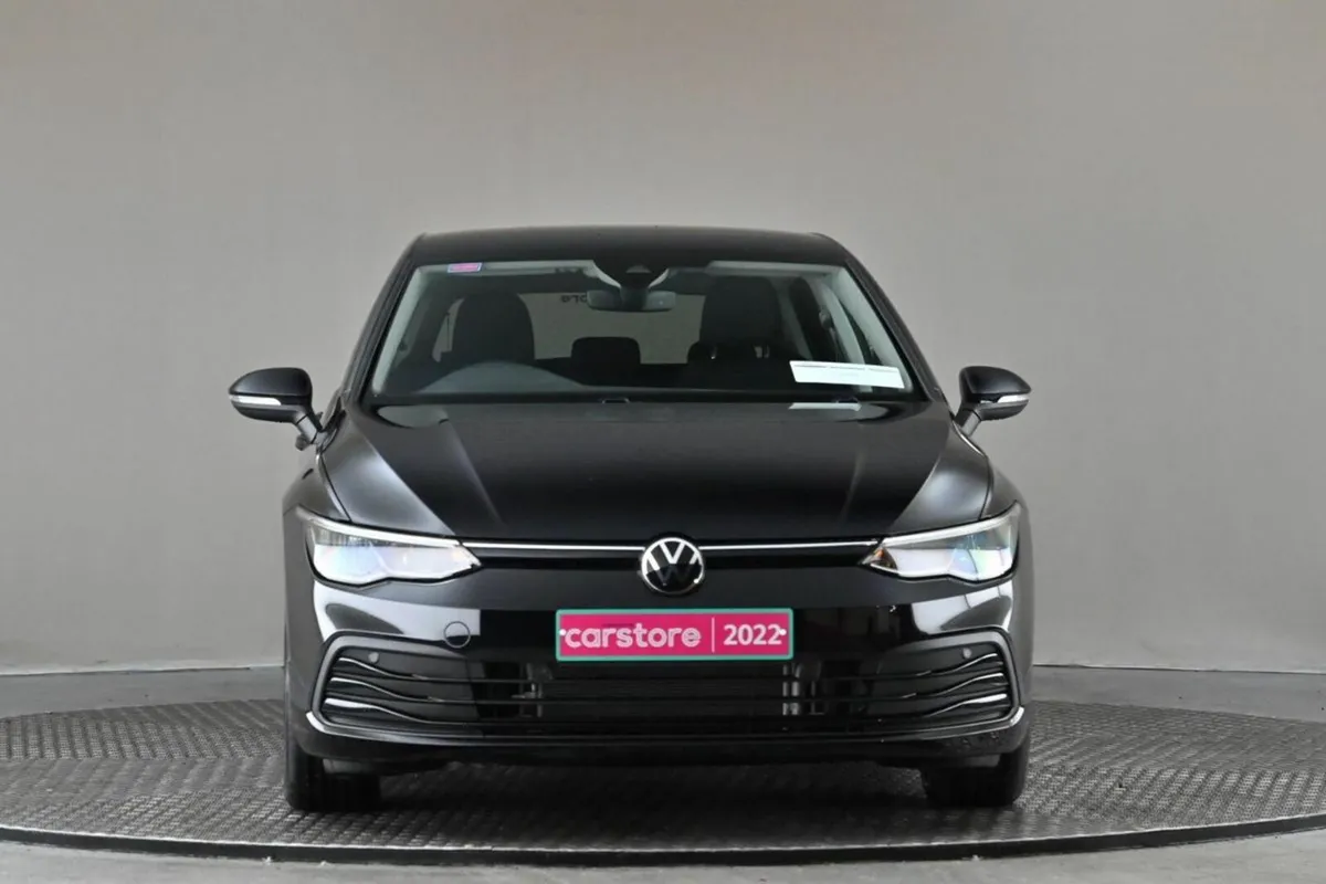 Volkswagen Golf 1.0 eTSI DSG ACTIVE BAS MILD HYBRI - Image 2