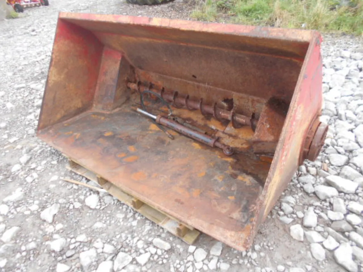 TULLOW BEET CHOPPER/MEAL FEEDER - Image 1