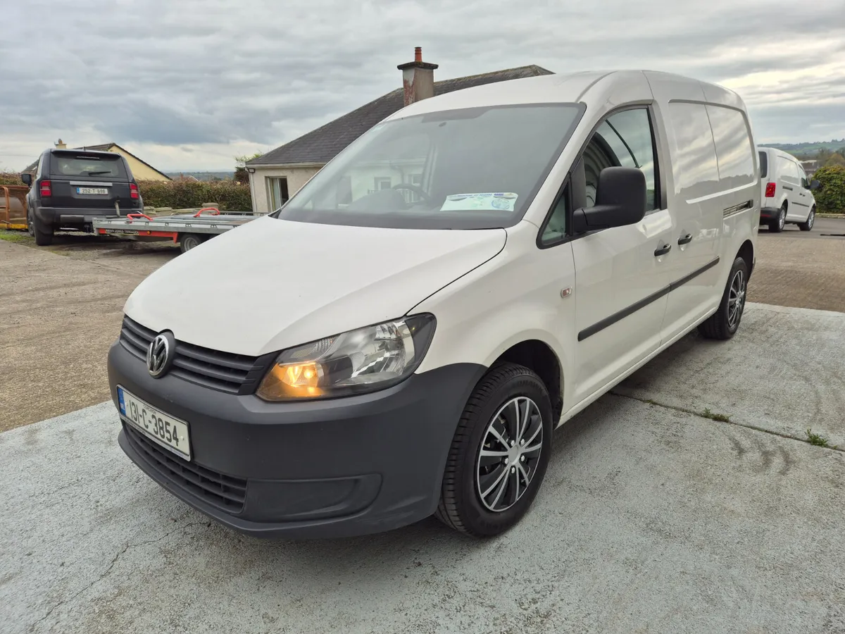 VOLKSWAGGON CADDY MAXI - Image 4