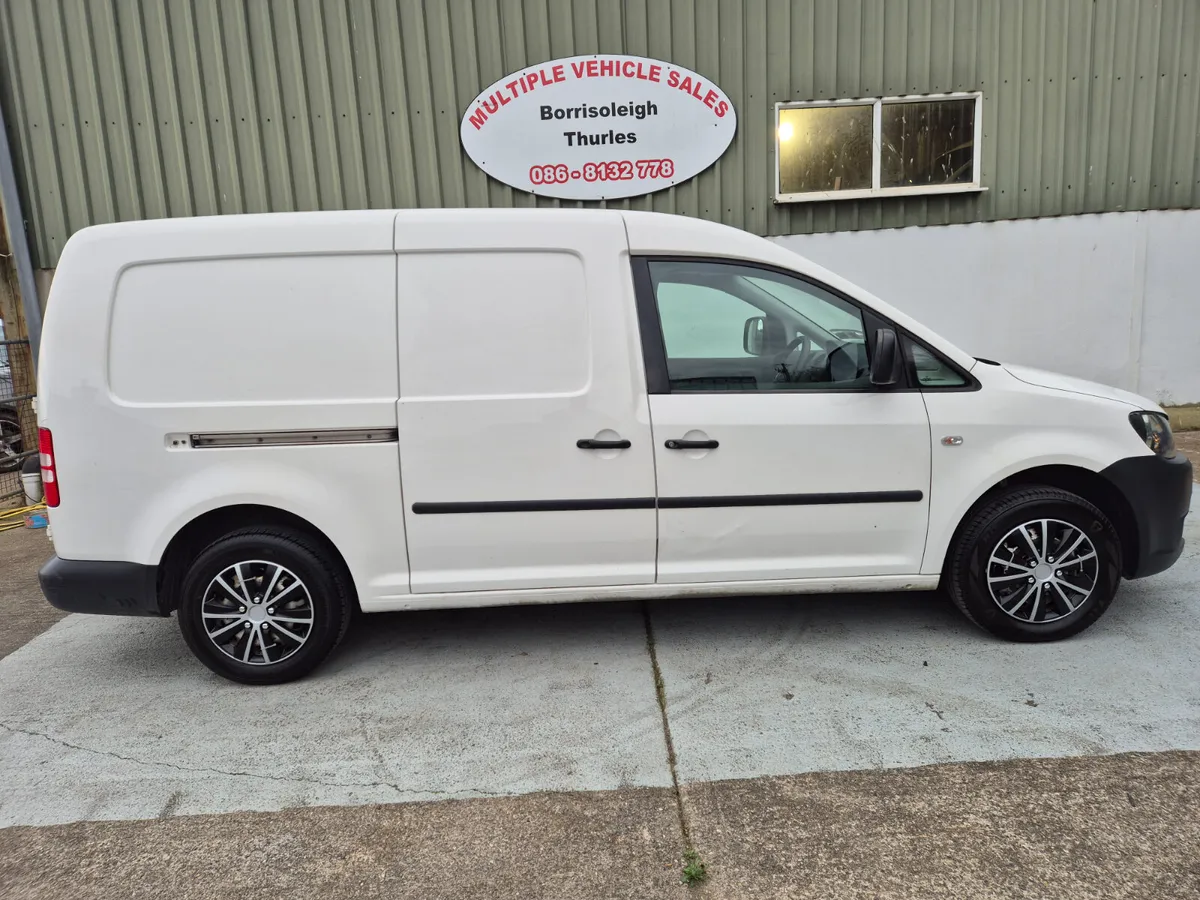 VOLKSWAGGON CADDY MAXI - Image 2