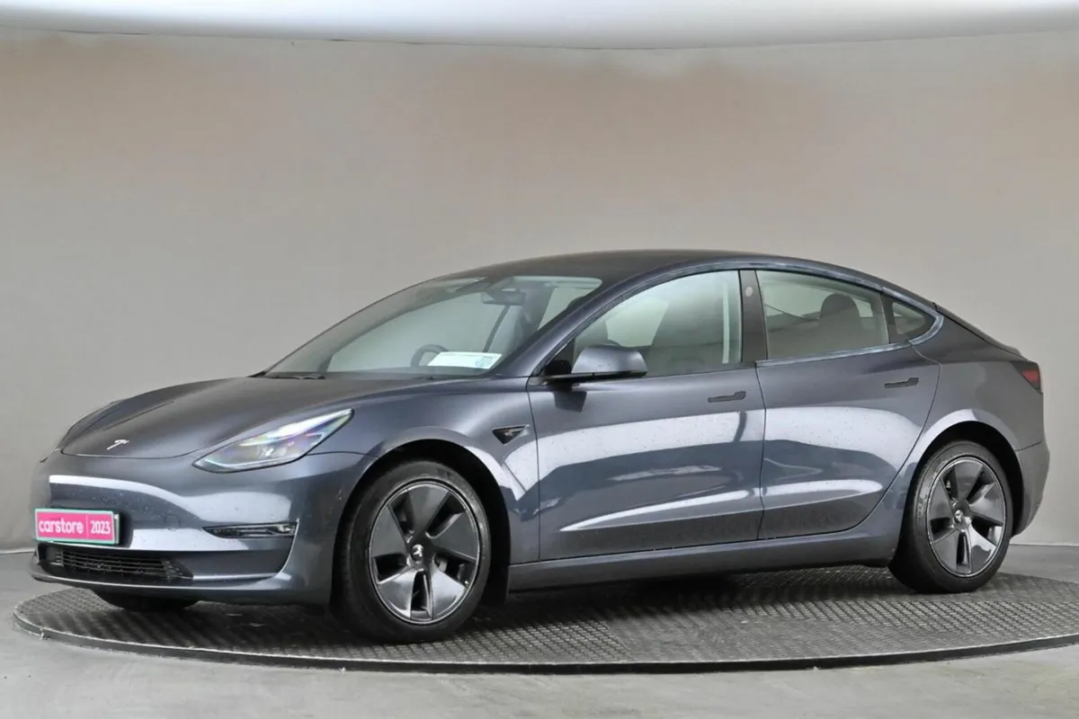Tesla Model 3 LONG RANGE AWD BQB1S5N - Image 4