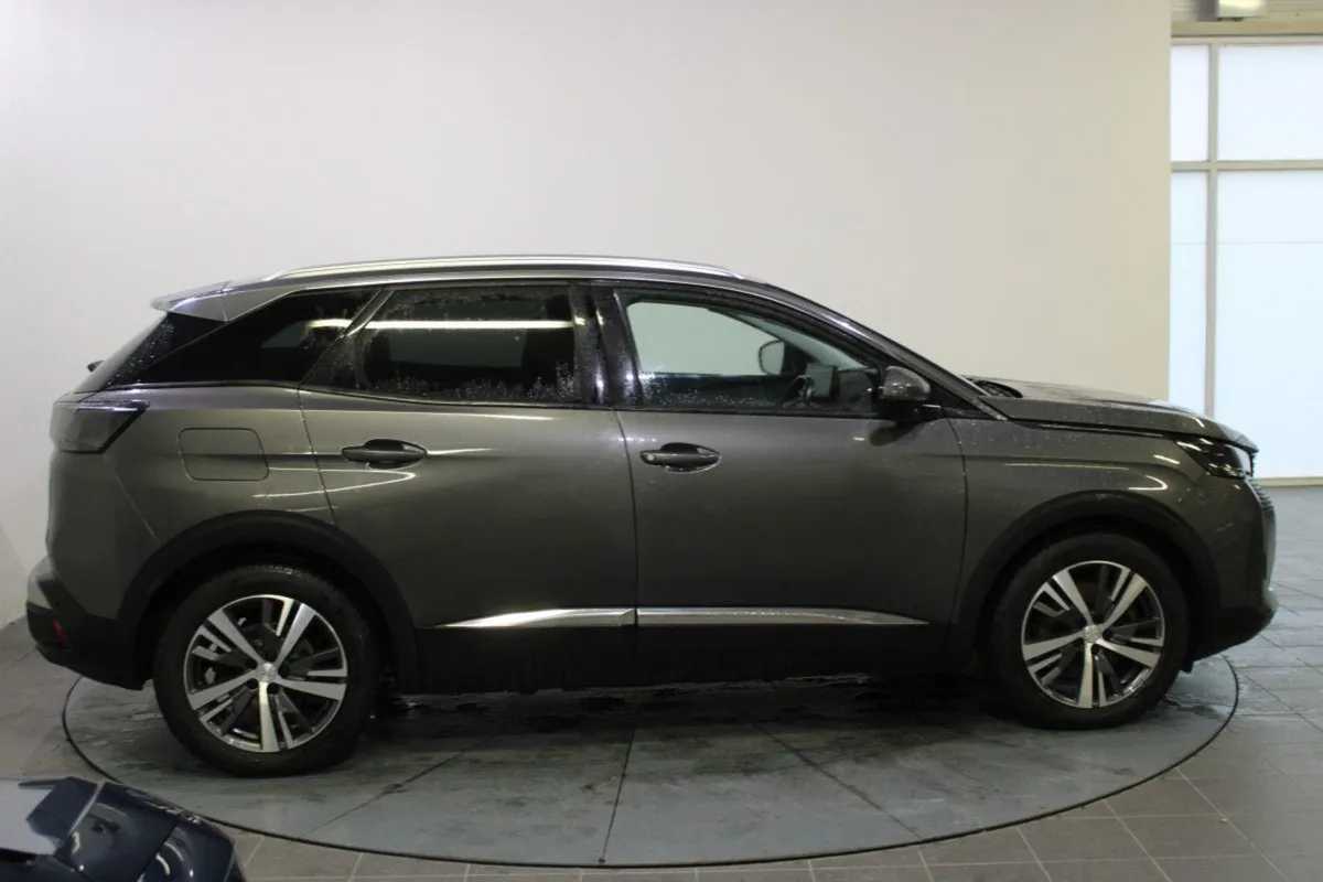 Peugeot 3008 FL Allure 1.6 Phev 225 FW - Image 3