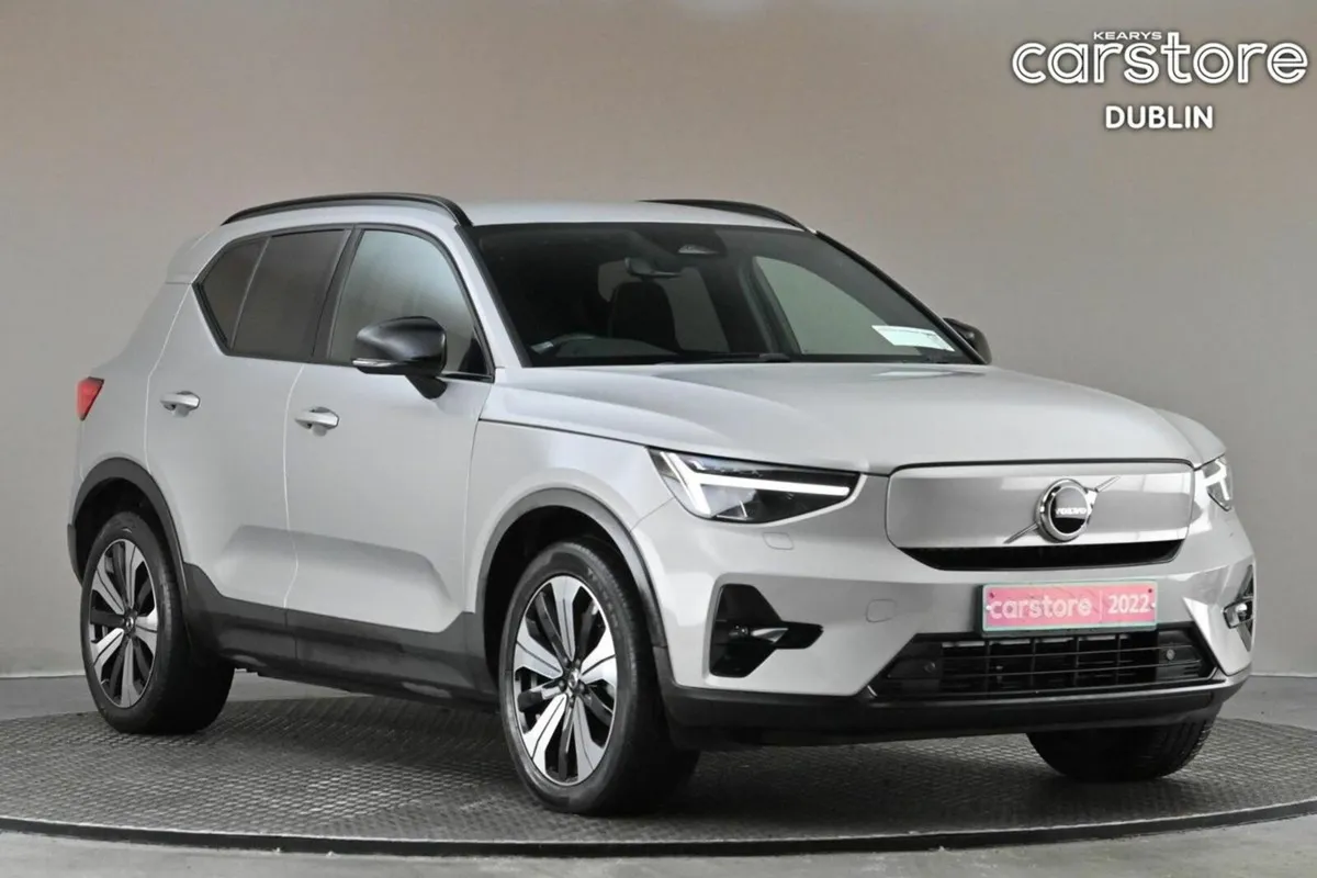 Volvo XC40 RECHARGE PLUS **FULL LEATHER** - Image 1