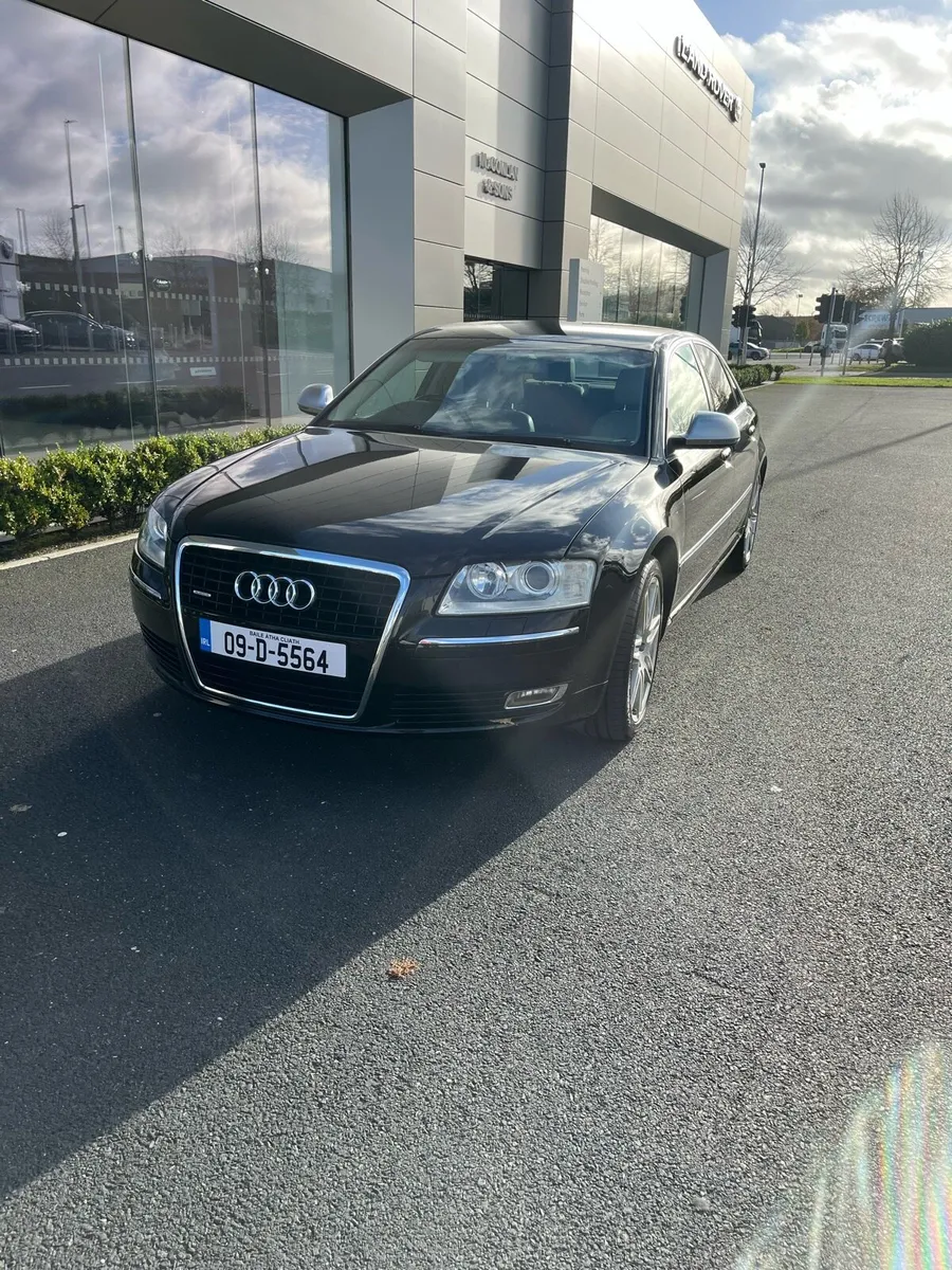 Audi A8 - Image 3