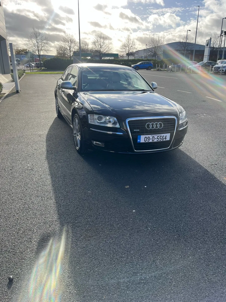 Audi A8 - Image 4