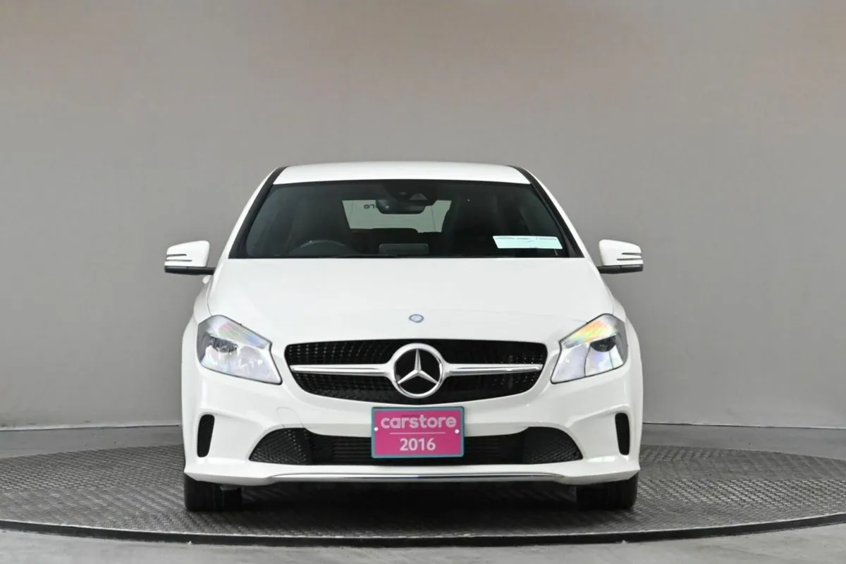 Mercedes-Benz A-Class A 180 AUTO **HALF LEATHER**S - Image 2